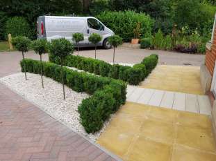 Juniper Close Surrey front garden design