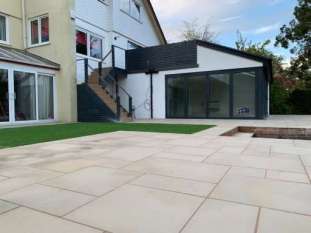 Oxted deck and patio design